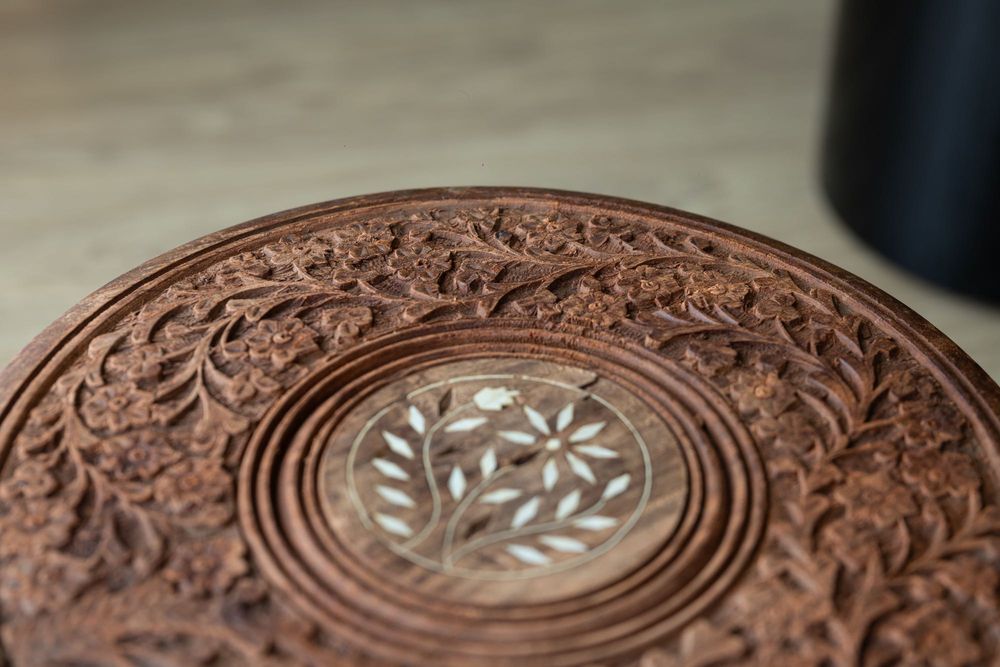 Kwietnik indyjski stolik ażurowy masa perłowa rzeźbiony