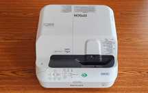 Projektor Epson EB-685W ultra krótkoogniskowy