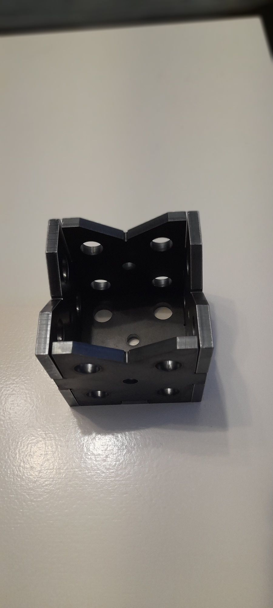 Pryzma spawalnicza otwory 16 mm