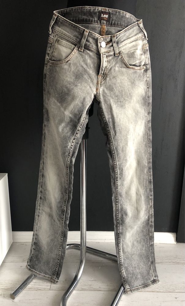 Spodnie jeansy Lee szare przecierane W26 L31