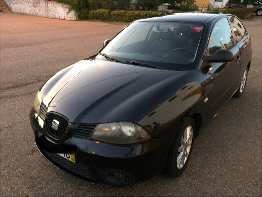 Seat ibiza.