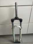 Amortyzator SR Suntour XCT30 27.5 skok 120mm qr9 rura 1 1/8