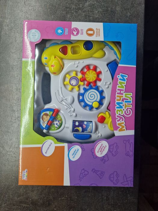 Музичний столик для малюків