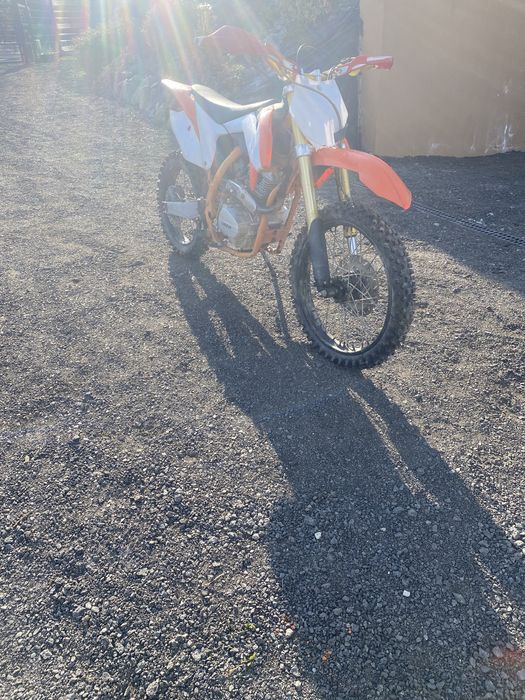 Cross loncin 250
