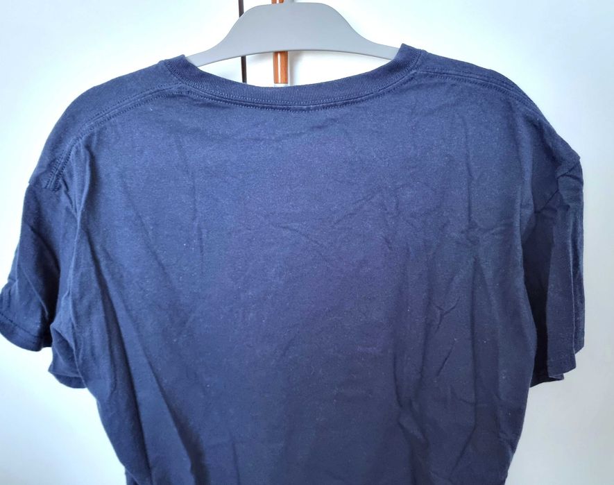 T-shirt azul escura Edinburgh Scotland Gildan 100% algodão, tamanho L