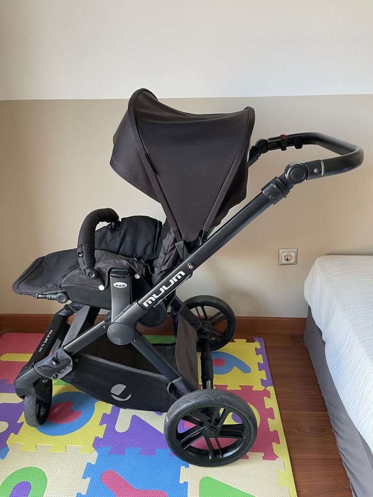 Carrinho + ovo/alcofa Jané COM ISOFIX