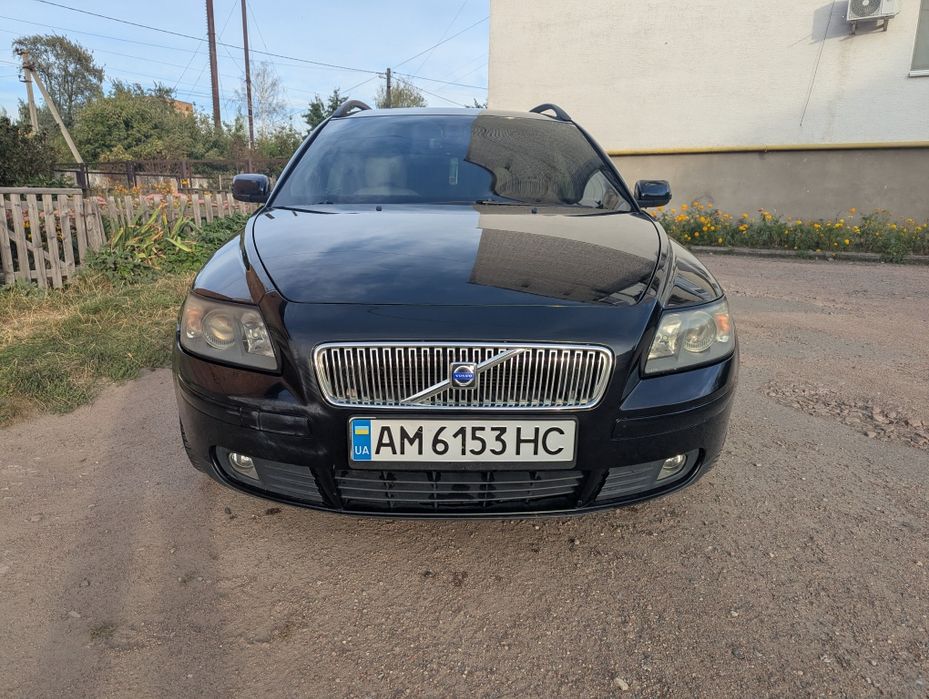 Volvo V50 2004 2.4 бензин автомат