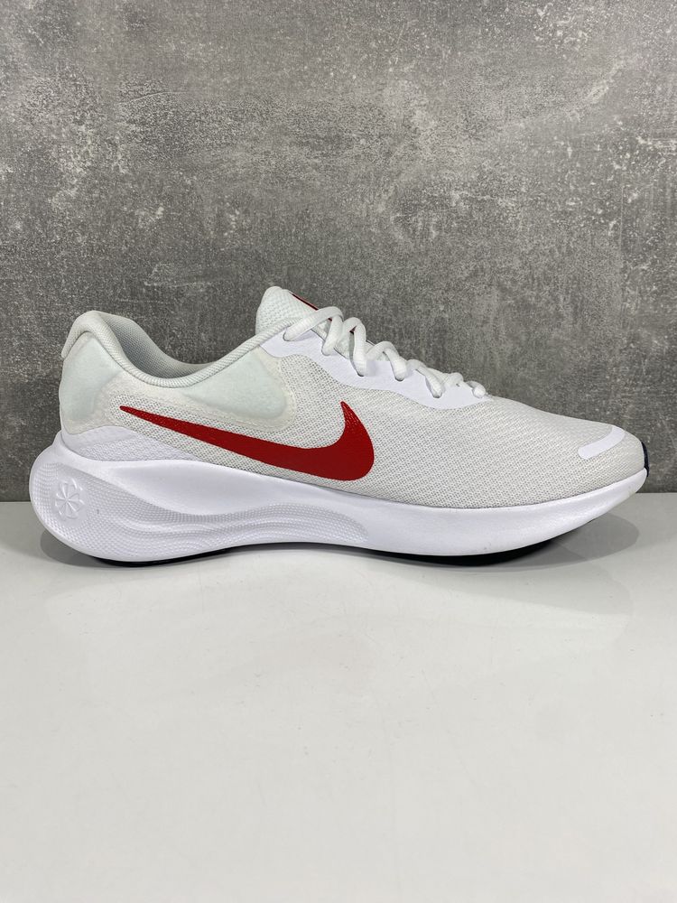 Sneakersy Nike Revolution 7 biale rozmiar 44