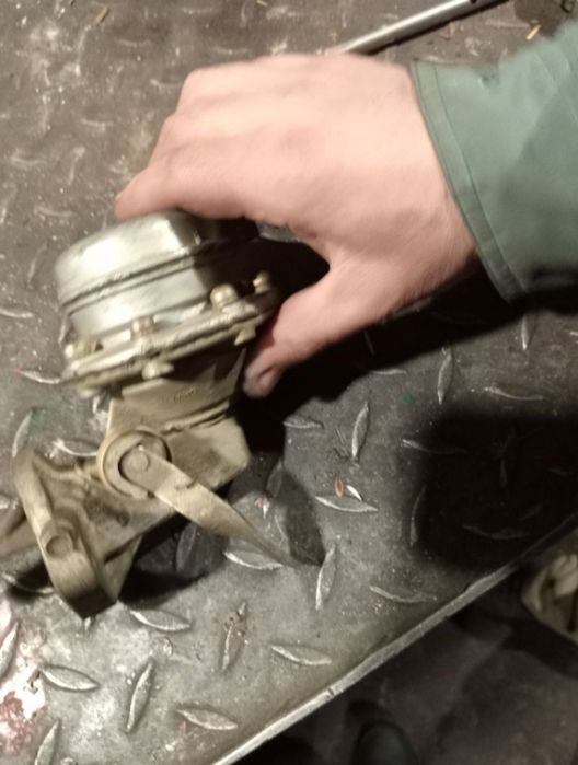 Продам бензонасос на ЗИЛ