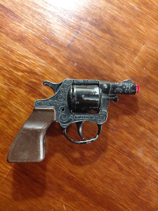 Револьвер Gonher полицейский 8-зарядный(игрушка)