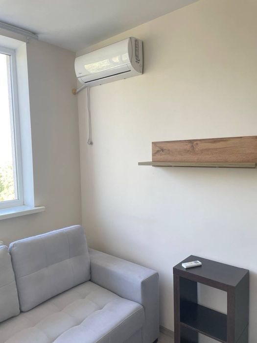 Квартира-студия с ремонтом и мебелью, Боровского