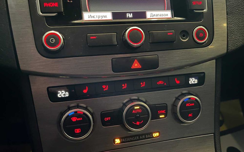 Volkswagen Passat  2013