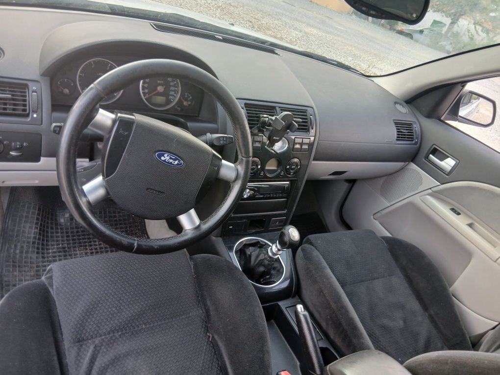 Vendo Ford mondeo