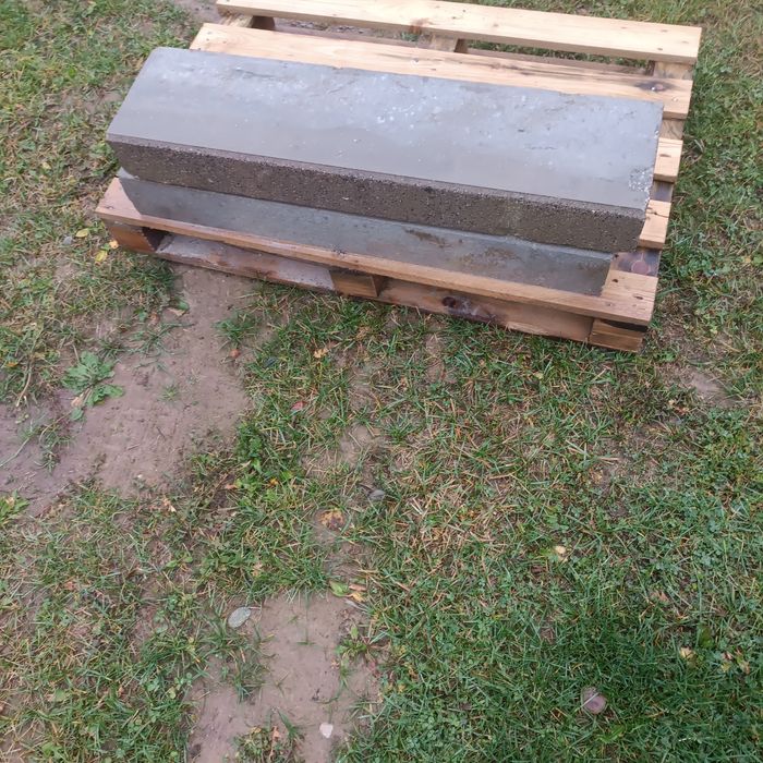 Oddam za darmo  krawezniki