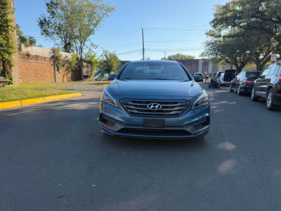 Hyundai Sonata      2015