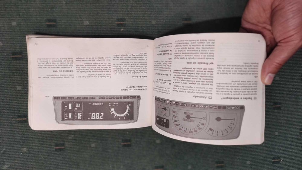 Manual de Instruções Opel Omega
