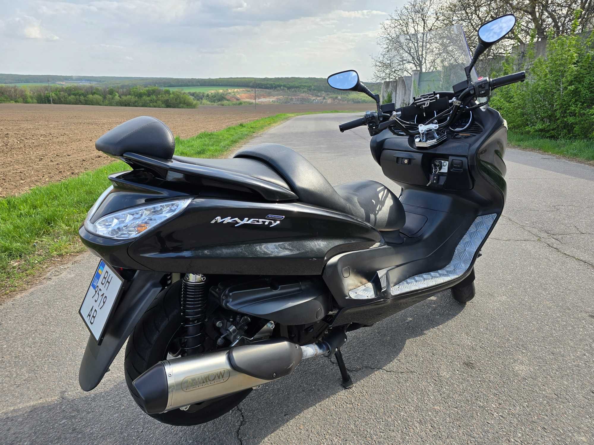 Yamaha Majesty 400 GRANT 2013