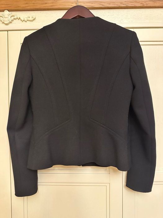 Пиджак женский короткий