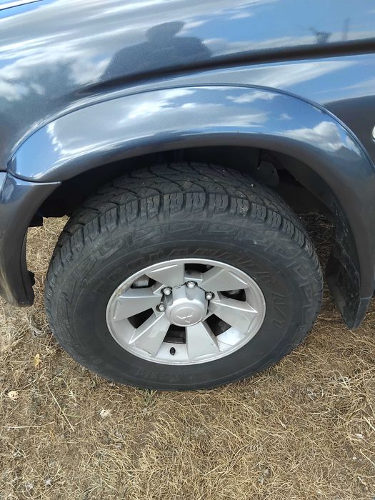 Mitsubishi L200 straker