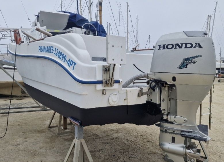 Barco Baleote ATLANTICO 540 de 2006 com Reboque