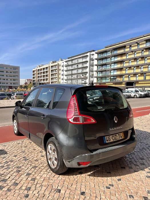 Renault Scenic 1.5 DCI 2011