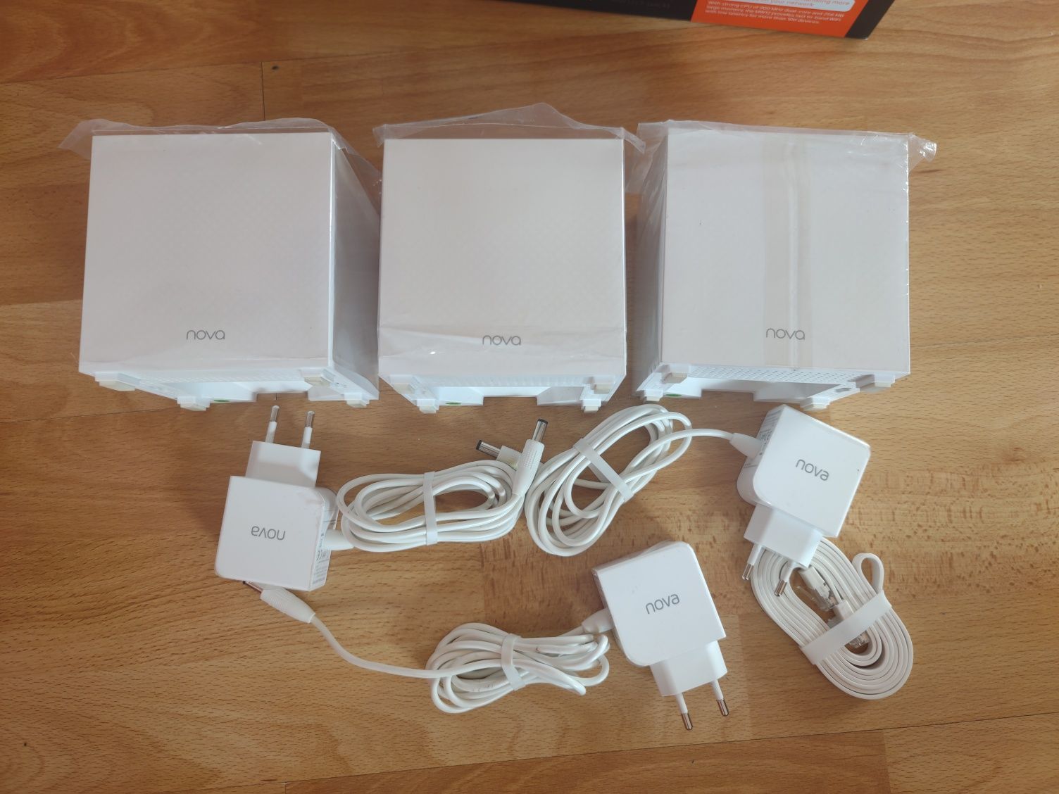 Wifi Mesh system Tenda Nova MW12 3-pack AC2100 3-band zestaw routerów