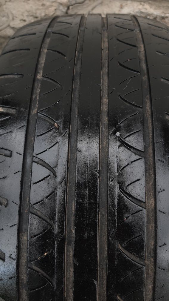 Продам FUZION 215/55 R16 97H 4шт