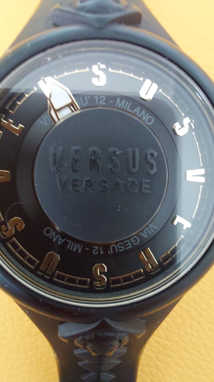 Zegarek damski Versus Versace
