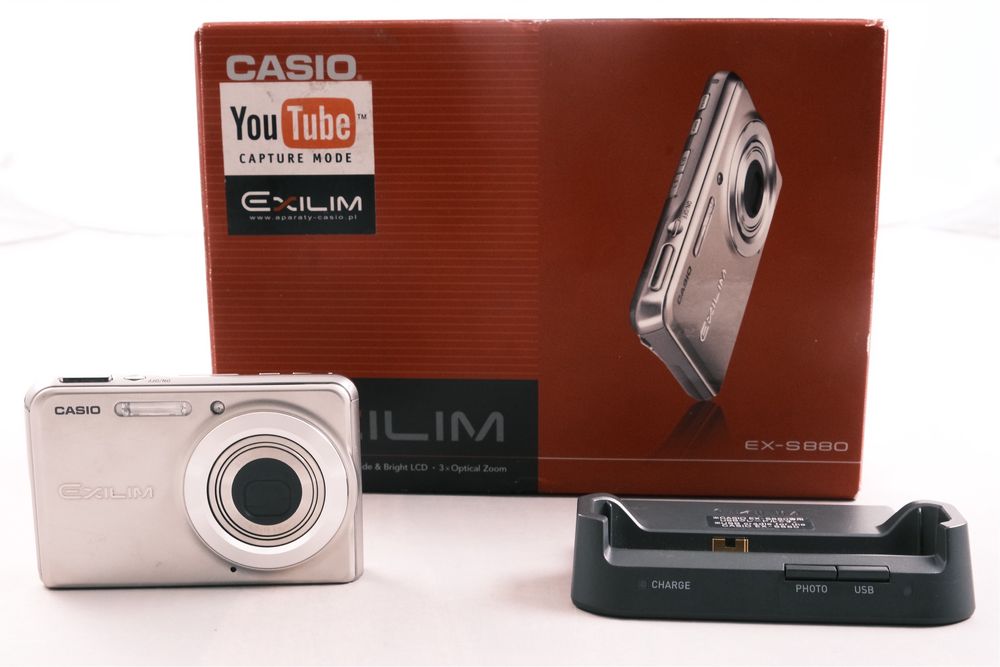 Aparat Casio Exilim ex s880