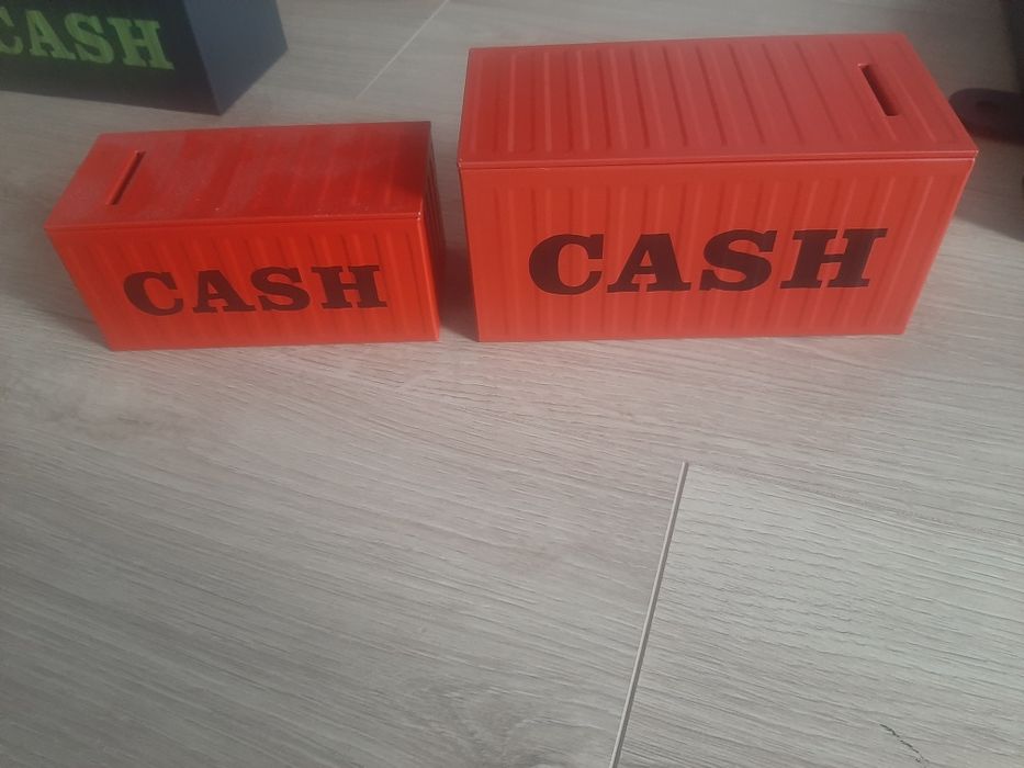 skarbonka metalowa 8×8×16,5 cm