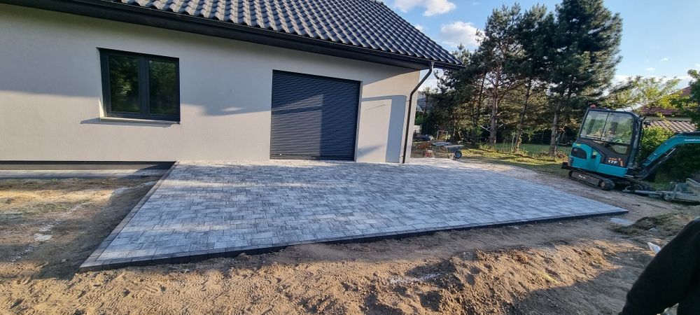 Ukladanie kostki brukowej