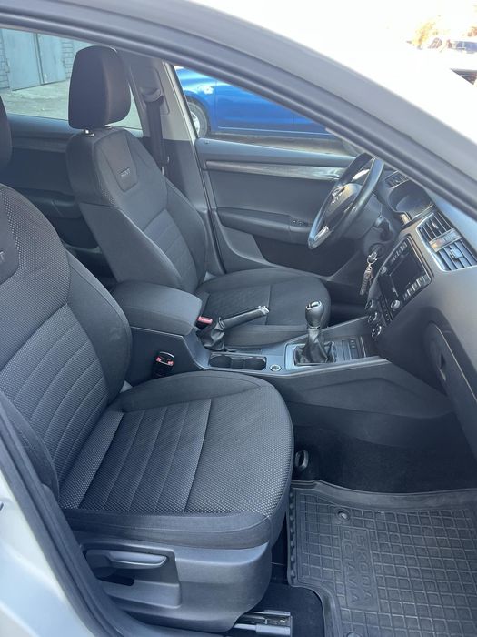 Шкода Октавія А7 скаут Skoda Octavia A7 scout
