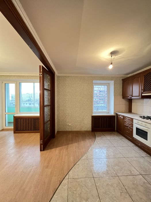 В Продажу 4 к к з євроремонтом на Шосейній