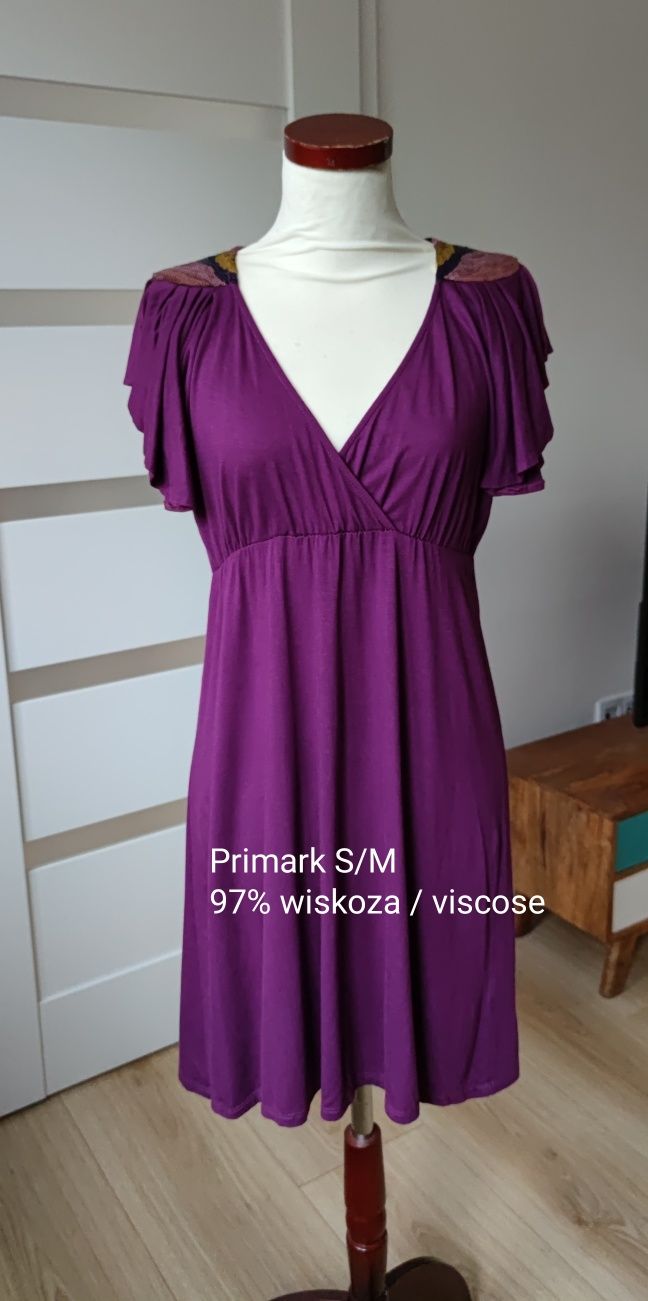 Sukienka Primark S/M ciemny fiolet cekiny dekolt na zakładkę