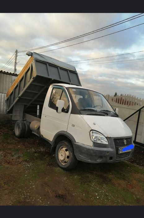 Вивоз мусора доставка грузов.