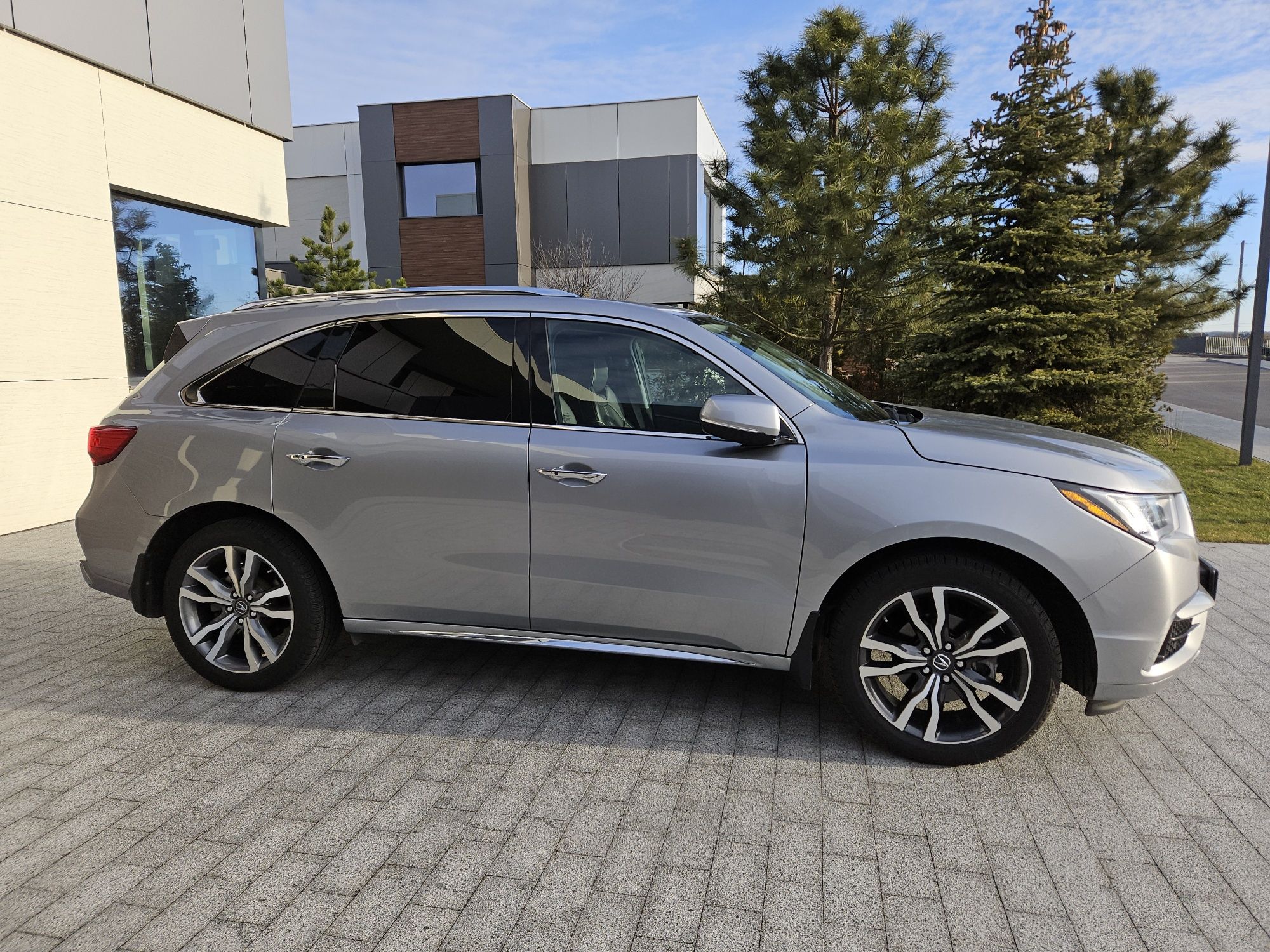 Acura MDX Advance