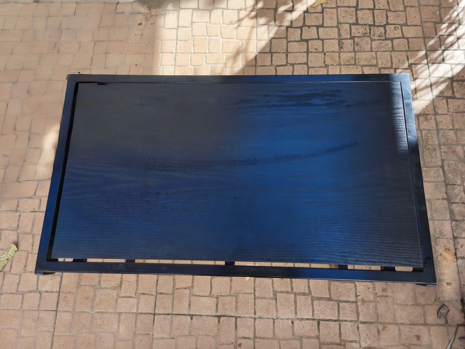 Móvel Standesign para Hi-Fi / TV – Madeira e metal – Estilo moderno