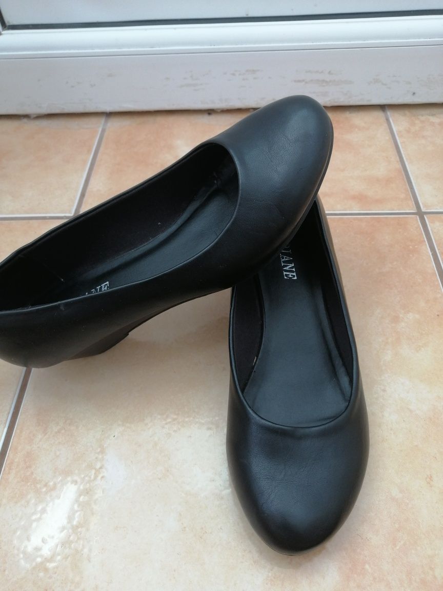 Кожаные чёрные нарядные туфельки туфли кожа шкiрянi туфлi балетки 37р.
