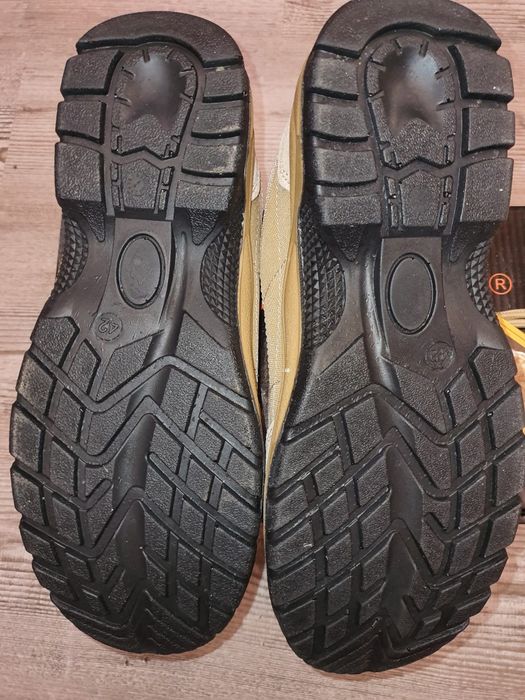Buty robocze ochronne r42