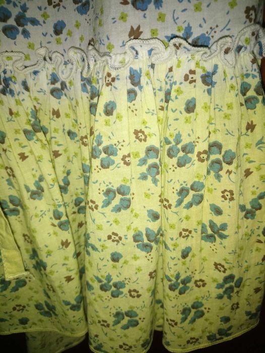 Túnica de alças às flores