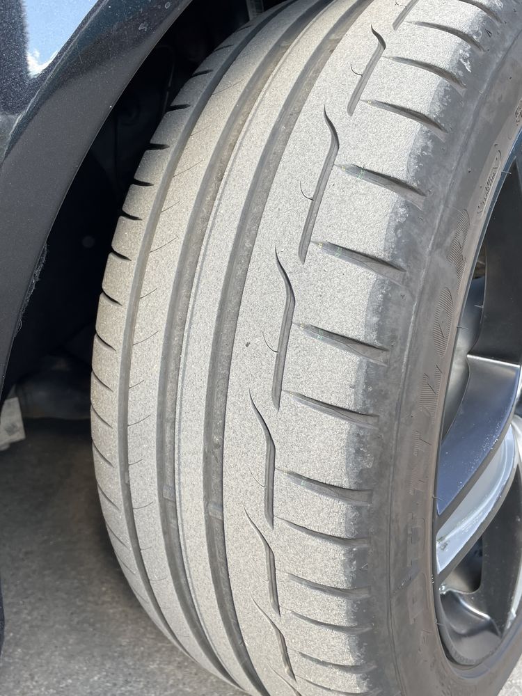 Шини 225/45 R17 Dunlop Sport Maxx rt Літо комплект