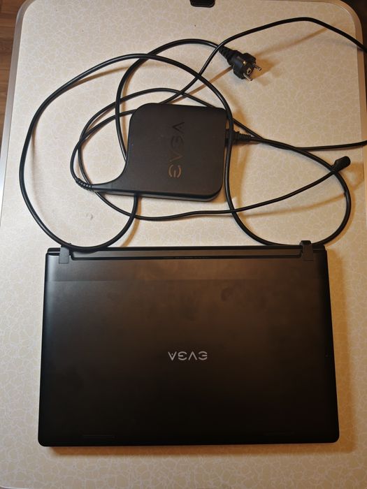 Laptop evga sc15 i7 7700hq GTX 1060 6gb opis