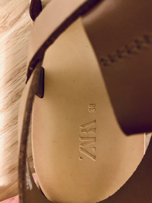 Sandálias Zara Castanhas de pele