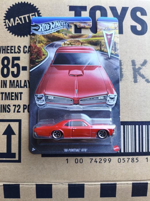 Pontiac GTO Hot Wheels Silver