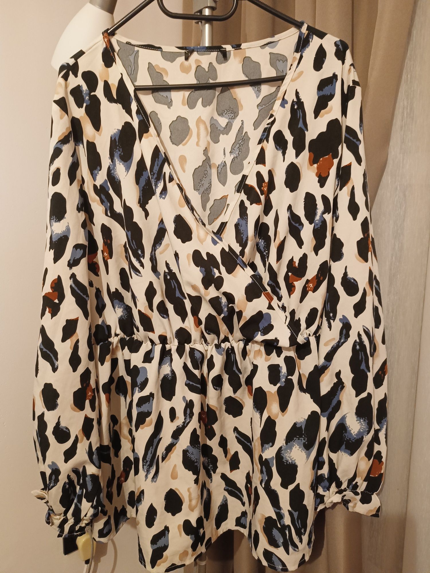 Śliczna bluzeczka Plus Size