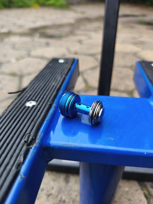 Regulator kompresji Fox dhx2 vvc