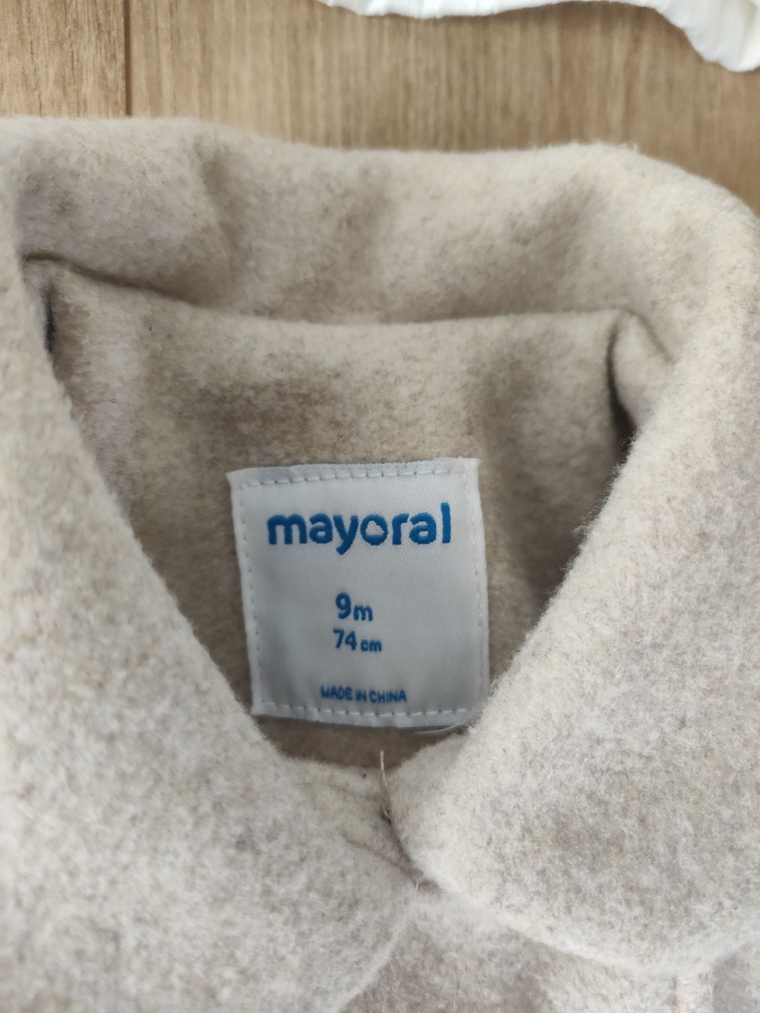 Jesienny/zimowy płaszczyk na chrzest rozmiar 74 Mayroyal+ czapeczka