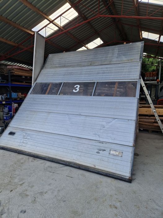 Brama garażowa  panelowa 345x440