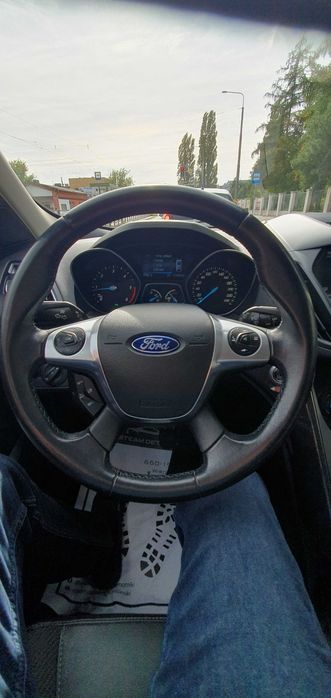 Ford Kuga automat 4x4