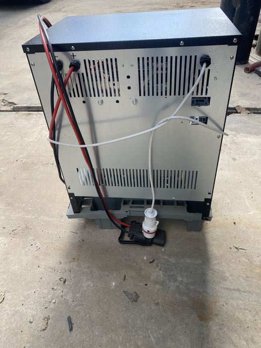 Carregador baterias 48v novo